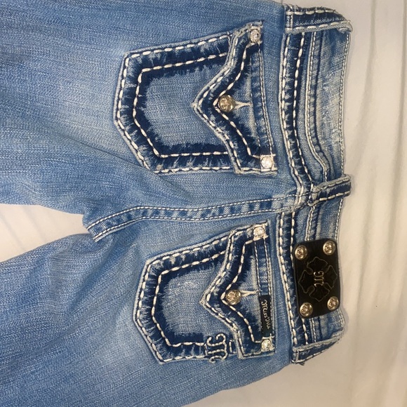 kids 12 miss me jeans, cuff capri, good condition - Picture 4 of 4